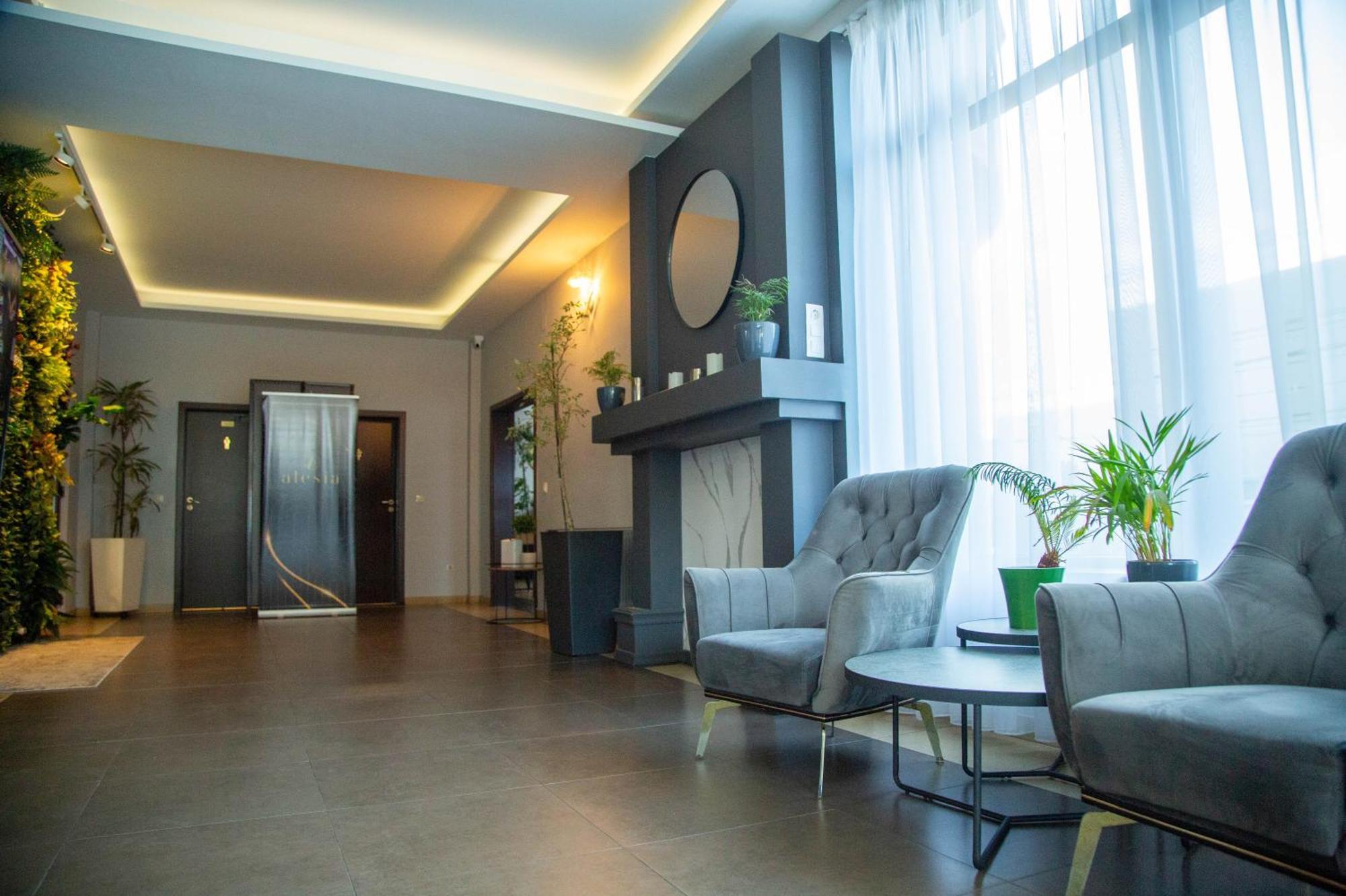 Hotel Restaurant Alesia Корунка Экстерьер фото